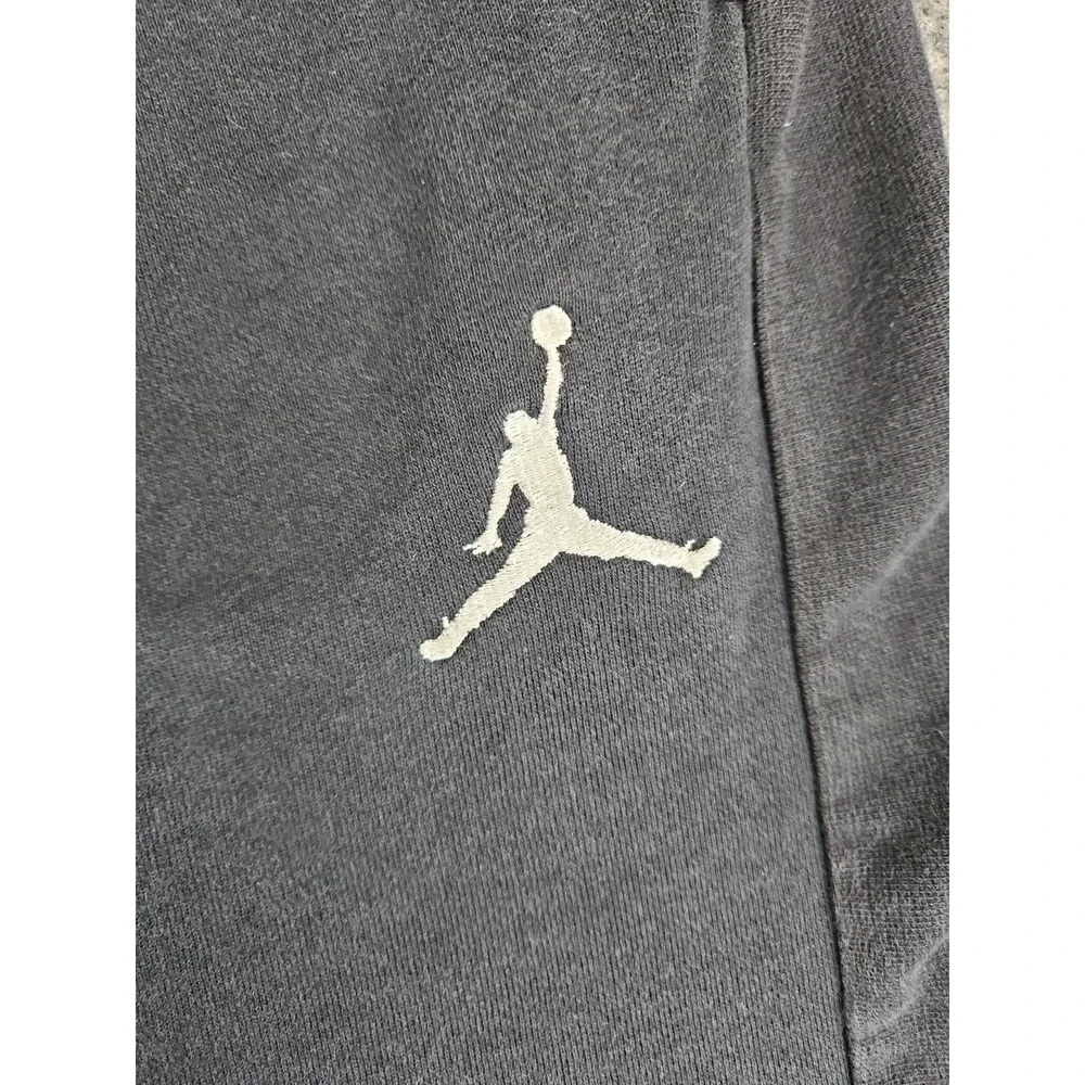 Vintage JORDAN mens Size Large (RARE) Black French Terry Cloth Shorts  1639